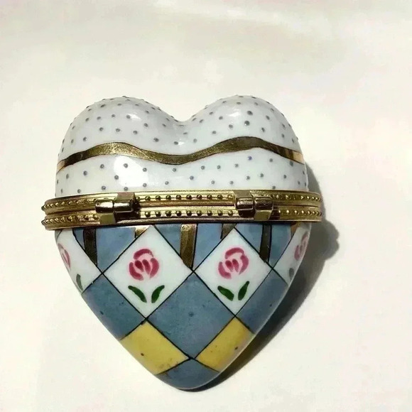 Vintage ceramic jewelry box as a heart, multicolored with flower designs - Picture 2 of 3